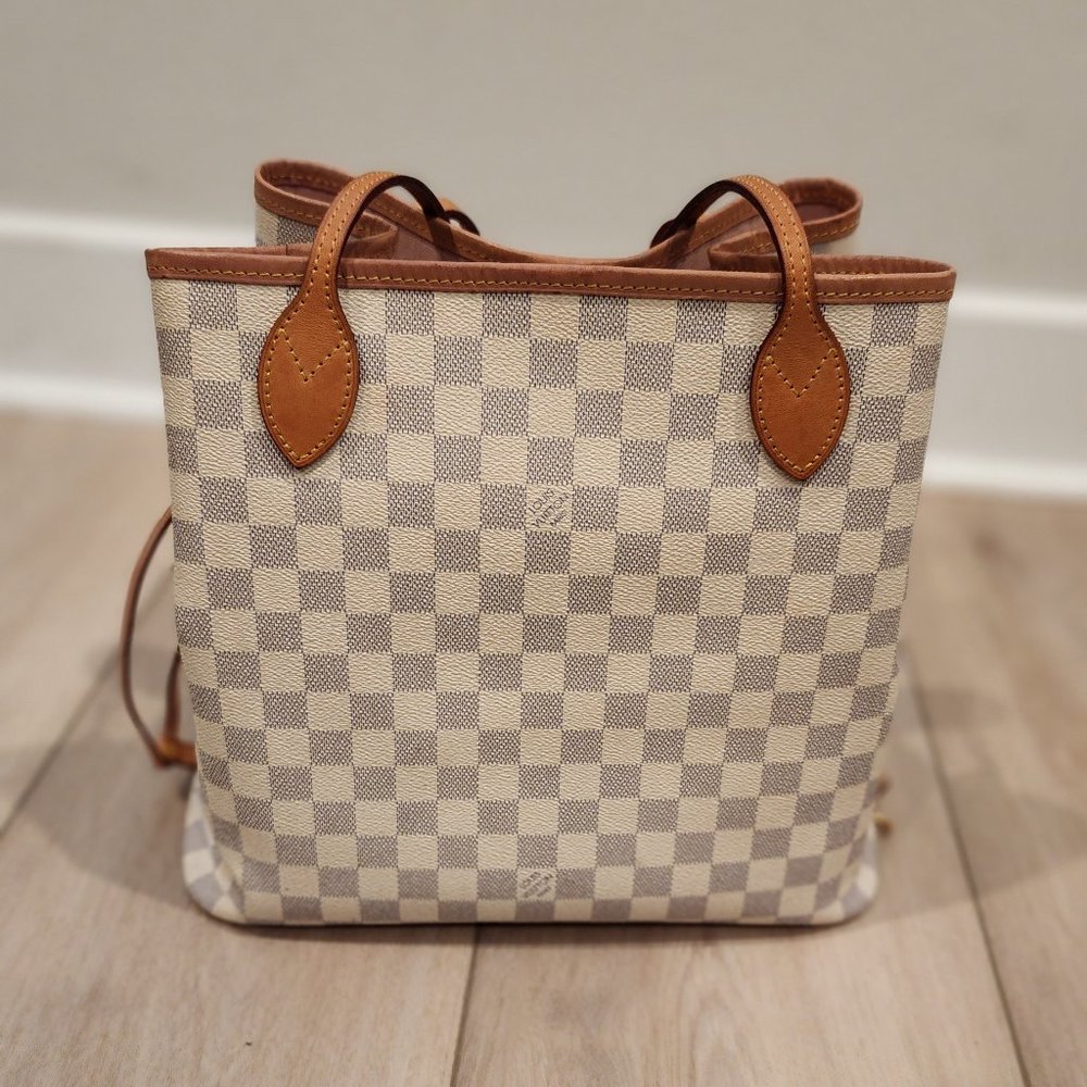 Authentic Louis Vuitton Damier Azur MM Neverfull Bag (Pink interior)